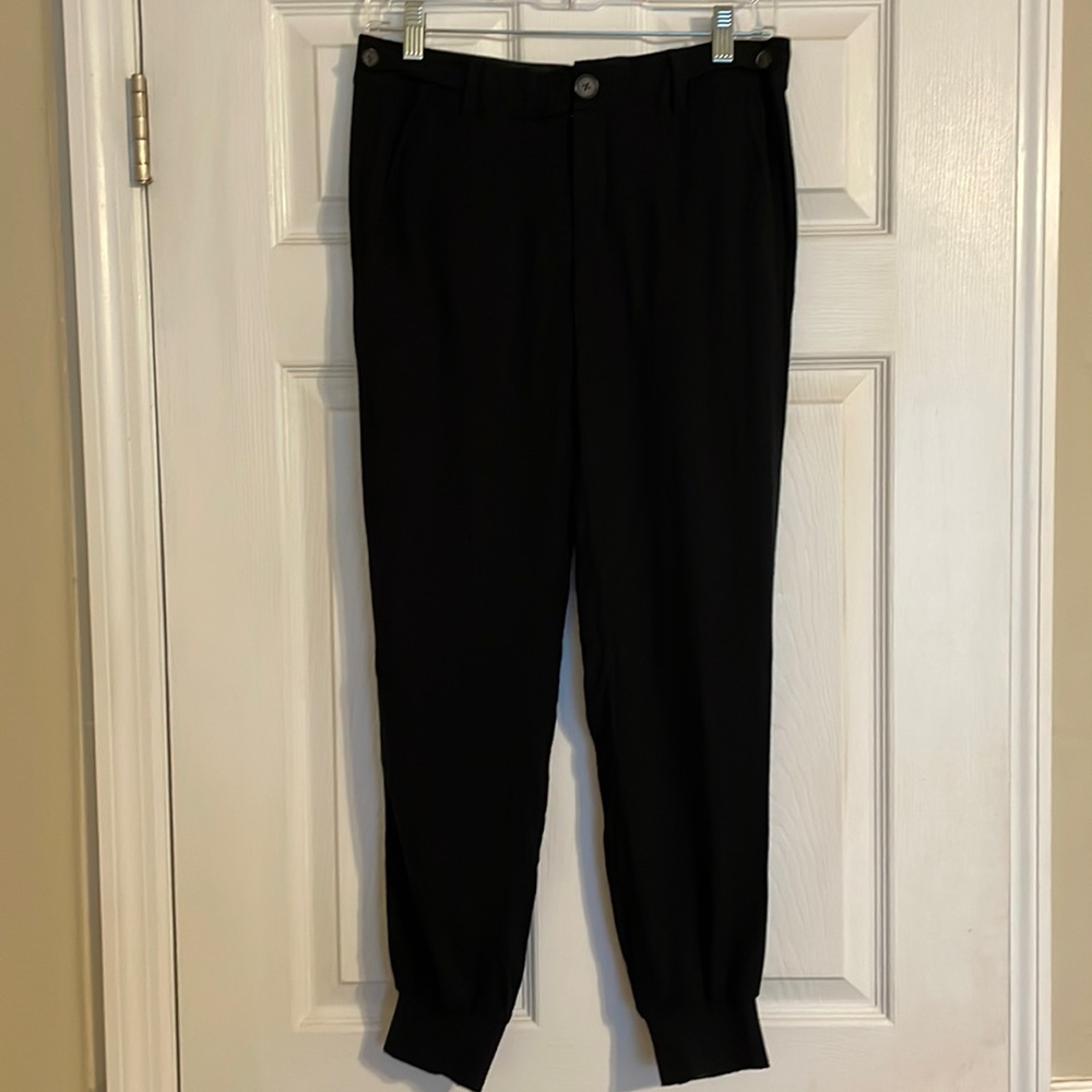 Vince Jogger Pants - black size 4